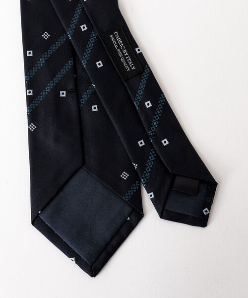 NOLLEY’S（ノーリーズ）の「PINTO スプラッシュストライプネクタイ 25AWコレクション（ネクタイ・メンズ・ブルー系その他6・FREE）」の8枚目の写真