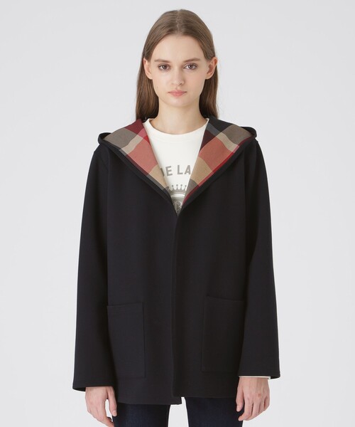 BLUE LABEL CRESTBRIDGE（ブルーレーベルクレストブリッジ）の「クレストブリッジチェックリバーシブルダンボールミディ丈コーディガン（カーディガン/ボレロ・レディース・ベージュ/ダークネイビー/ブラック/ブルー・38）」の2枚目の写真