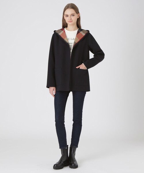 BLUE LABEL CRESTBRIDGE（ブルーレーベルクレストブリッジ）の「クレストブリッジチェックリバーシブルダンボールミディ丈コーディガン（カーディガン/ボレロ・レディース・ベージュ/ダークネイビー/ブラック/ブルー・38）」の5枚目の写真