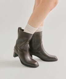 ヒールミドルブーツ