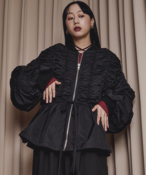 peplum blouson シャーリングボリュームブルゾン（ブルゾン）｜Ezick