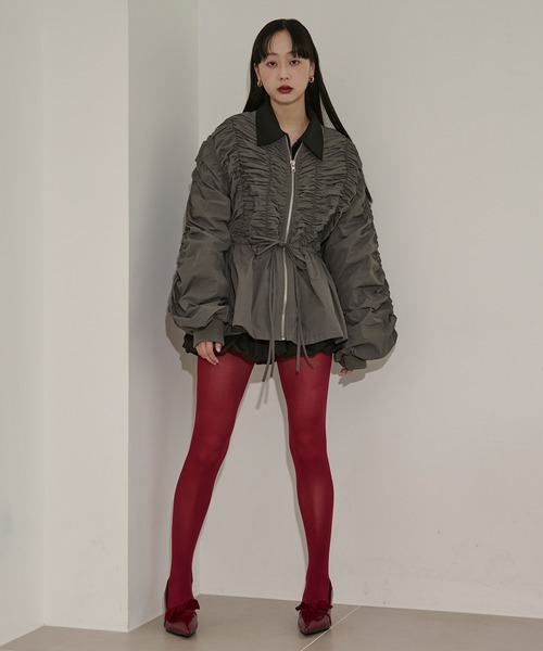 Ezick（エジック）の「peplum blouson シャーリングボリュームブルゾン（ブルゾン・レディース・ブラック/カーキ・FREE）」の9枚目の写真