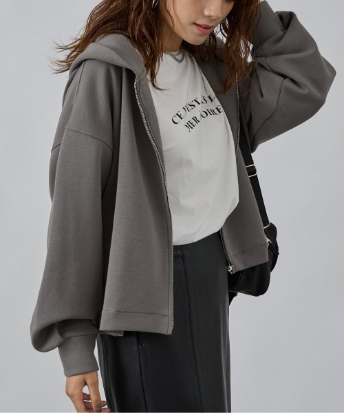 abahouse mavie(アバハウスマヴィ)の「シルキーダンボールフーディー(パーカー・レディース・アイボリー/チャコールグレー/スミクロ・フリー)」の1枚目の写真