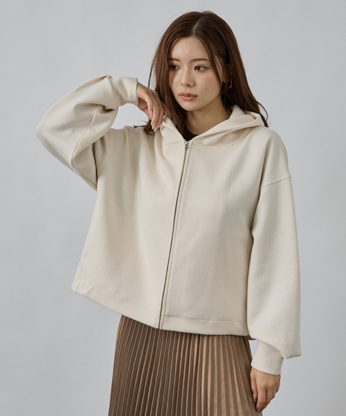 abahouse mavie(アバハウスマヴィ)の「シルキーダンボールフーディー(パーカー・レディース・アイボリー/チャコールグレー/スミクロ・フリー)」の10枚目の写真