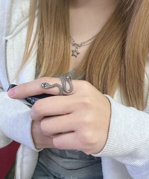 B'z    オリジナルB'zロゴ　　ファッションリング Amazon.co.jp: B'z 指輪 リング バージンレコードのノベルティ