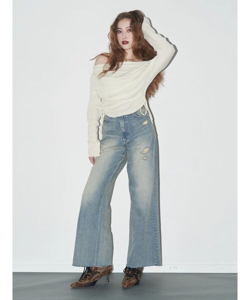 EVRIS（エヴリス）の「サイドドロストオフショルニットトップス（ニット/セーター・レディース・ホワイト/ブラック・FREE）」の8枚目の写真