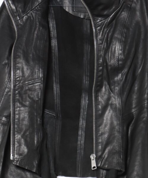 ALLSAINTS(オールセインツ)の「GRACE LEATHER BIKER JACKET | GRACE レザー バイカー ジャケット(ライダースジャケット・レディース・ブラック・4/6/8/10/12)」の9枚目の写真