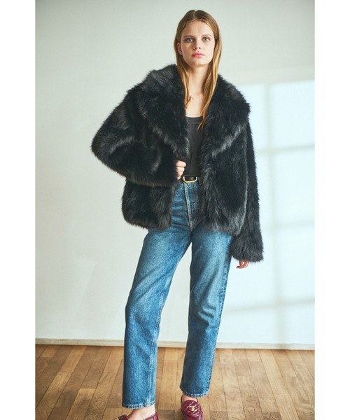 Estella.K(エステラケー)の「Elisa Faux Fur Coat エコファーコート(その他アウター・レディース・ブラック/カーキ/ホワイト系・FREE)」の13枚目の写真