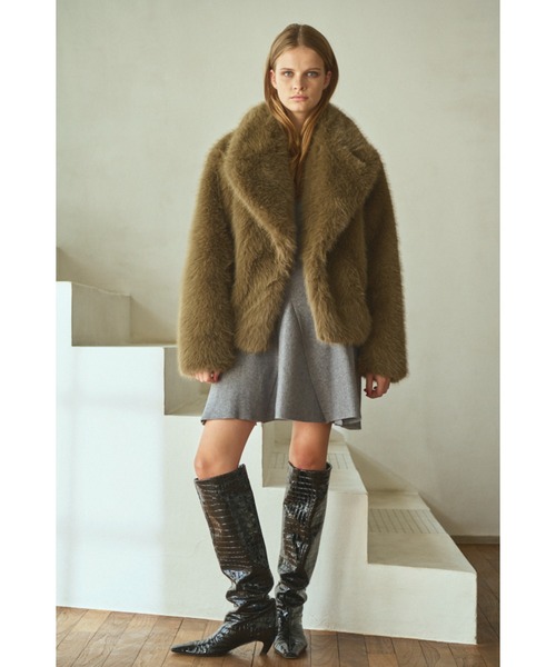 Estella.K(エステラケー)の「Elisa Faux Fur Coat エコファーコート(その他アウター・レディース・ブラック/カーキ/ホワイト系・FREE)」の18枚目の写真