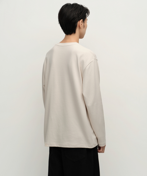MUSINSA STANDARD（ムシンサスタンダード）の「[ヒートタンダード] クルーネック長袖Tシャツ [エクリュ]（Tシャツ/カットソー・メンズ・その他・X-LARGE/XX-LARGE/SMALL/MEDIUM/LARGE/XXX-LARGE）」の3枚目の写真