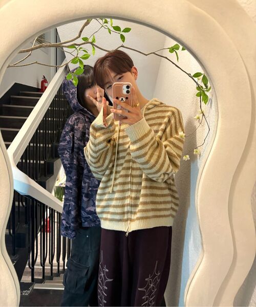 GAKKAI UNIONS（ガッカイユニオンズ）の「ダブルポスタバルーンパンツバーガンディ（スウェットパンツ・レディース・その他・SMALL/MEDIUM/LARGE）」の3枚目の写真