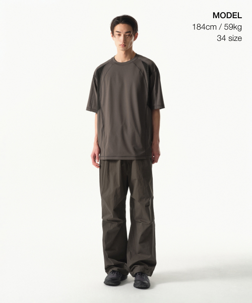MUSINSA STANDARD（ムシンサスタンダード）の「[シティレジャー] CN ワイドベルトパラシュートパンツ [マッドグレー]（その他パンツ・メンズ・その他・26/30/31/32/33/34/36/38/40/42/28/29/27）」の2枚目の写真