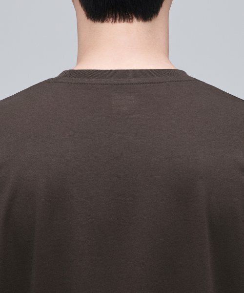 MUSINSA STANDARD（ムシンサスタンダード）の「[クールタンダード] クルーネック長袖Tシャツ [ダークブラウン]（Tシャツ/カットソー・メンズ・その他・XX-LARGE/XXX-LARGE/MEDIUM/LARGE/X-LARGE）」の5枚目の写真