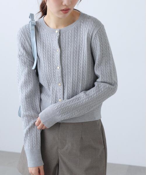 FREE'S MART(フリーズマート)の「◇金ボタンミニケーブルカーディガン(ニット/セーター・レディース・グレー/ブルー/ホワイト系その他/ブラウン/レッド/ネイビー/ピンク/グレー系その他・FREE)」の21枚目の写真