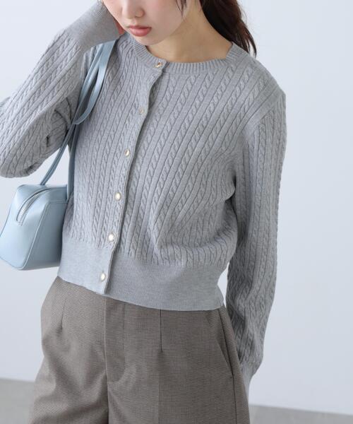 FREE'S MART(フリーズマート)の「◇金ボタンミニケーブルカーディガン(ニット/セーター・レディース・グレー/ブルー/ホワイト系その他/ブラウン/レッド/ネイビー/ピンク/グレー系その他・FREE)」の22枚目の写真