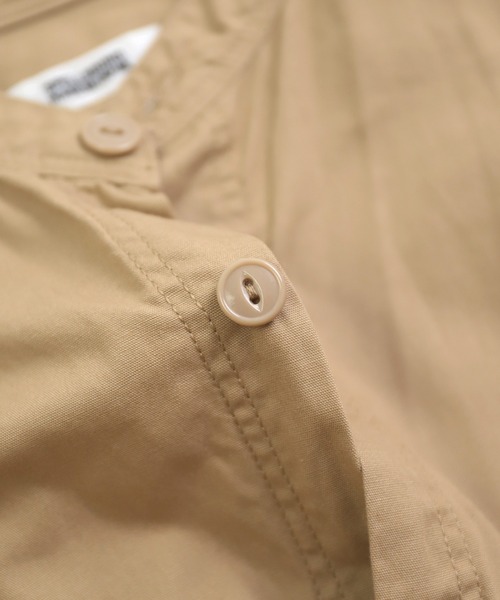 SPELLBOUND（スペルバウンド）の「[ SPELLBOUND / スペルバウンド ] CBポプリン オーバーシャツ（シャツ/ブラウス・メンズ・ブラック/ベージュ・3/2）」の6枚目の写真