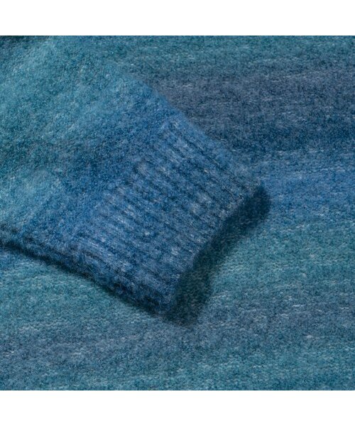 EXTRAORDINARY（エクストラオーディナリー）の「GRADATION SWEATER  BLUE（ニット/セーター・メンズ・その他・LARGE/X-LARGE/MEDIUM）」の12枚目の写真