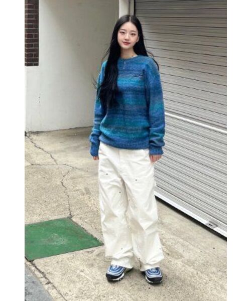 EXTRAORDINARY（エクストラオーディナリー）の「GRADATION SWEATER  BLUE（ニット/セーター・メンズ・その他・LARGE/X-LARGE/MEDIUM）」の7枚目の写真