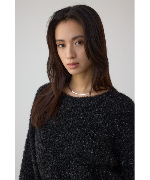 AZUL by moussy(アズールバイマウジー)の「ラメシャギーニットトップス(ニット/セーター・レディース・シルバー/ブラック/ブラウン/レッド・FREE)」の6枚目の写真