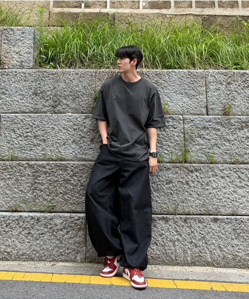 KICHUL（キチョル）の「COVER IT BALLOON DENIM PANTS (BLUE BLACK)（デニムパンツ・レディース・その他・MEDIUM）」の3枚目の写真