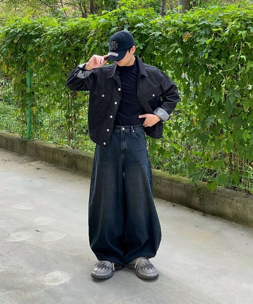 KICHUL（キチョル）の「COVER IT BALLOON DENIM PANTS (BLUE BLACK)（デニムパンツ・レディース・その他・MEDIUM）」の12枚目の写真