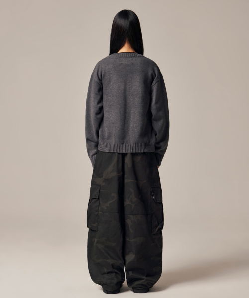 IDWS(アイドンワナセル)の「Hellride Crewneck Knit Charcoal(ニット/セーター・レディース・その他・1/2)」の18枚目の写真