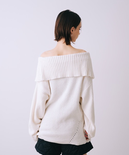 SELFIST(セルフィスト)の「2wayショルダー マシュマロニット 襟付きニット リボン クリスマス オフショルダー(ニット/セーター・レディース・オフホワイト/ブラック・フリー)」の13枚目の写真