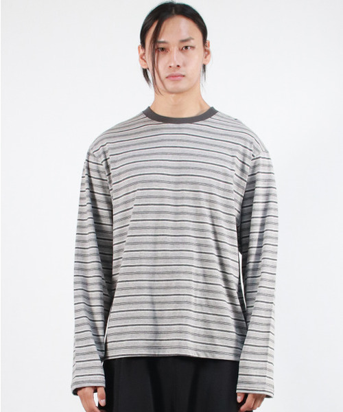 DEMARC（ドゥマーク）の「M MULTI STRIPE LONG SLEEVE TEE - Gray（Tシャツ/カットソー・メンズ・その他・MEDIUM/LARGE）」の2枚目の写真