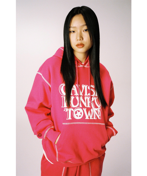 CFT STITCH POINT HOODIE PINK (CV2DSUM404A) — розовое худи с декоративной строчкой
