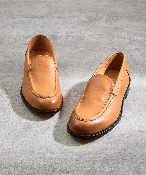 And A（アンドエー）の「PADRONE パドローネ / MOCCASIN SLIP-ON オイルレザーモカシンスリッポンシューズ / PU8759-2015（モカシン/デッキシューズ・メンズ・キャメル/ブラック/ベージュ・40/43/42/41）」の2枚目の写真