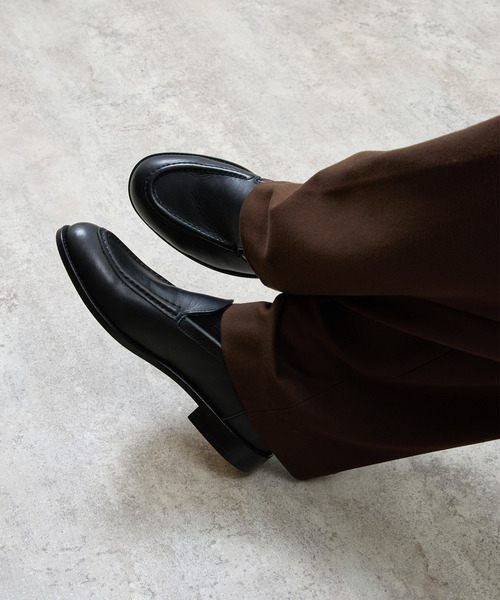 And A（アンドエー）の「PADRONE パドローネ / MOCCASIN SLIP-ON オイルレザーモカシンスリッポンシューズ / PU8759-2015（モカシン/デッキシューズ・メンズ・キャメル/ブラック/ベージュ・40/43/42/41）」の20枚目の写真