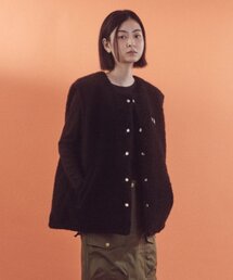 MAYOL（マイヨール）の「ユニセックスアルパカ刺繍リバーシブルベスト_ブラック（ベスト）」