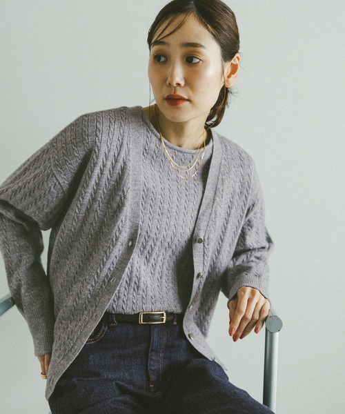 GLOBAL WORK（グローバルワーク）の「洗えるケーブルVネックカーディガン/608428（カーディガン/ボレロ・レディース・ライトイエロー/杢グレー/ネイビー・LARGE/MEDIUM）」の11枚目の写真