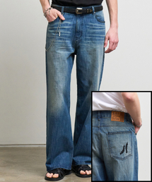 RAD FICTION（ラッドフィックション）の「WADE HAND STITCH WIDE FIT DENIM JEANS / MID BLUE（その他パンツ）」