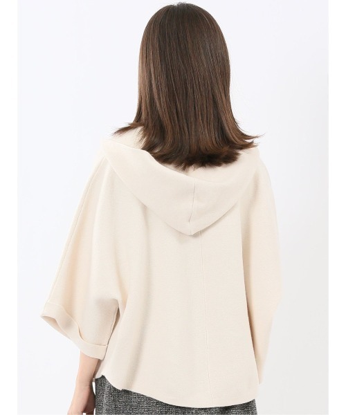 m.f.editorial(エムエフエディトリアル)の「【ストレッチ ウォッシャブル ニットアウター】ウォッシャブル ポンチョ風 フードコーディガン(カーディガン/ボレロ・レディース・ブラウン/オフホワイト/チャコールグレー・MEDIUM)」の16枚目の写真