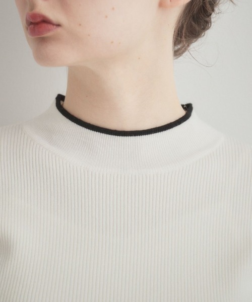 couture brooch（クチュールブローチ）の「【洗える・着映え】袖リボン リブニット（ニット/セーター・レディース・サックスブルー/オフホワイト/ネイビー/ナチュラル・38/36/42/40）」の8枚目の写真