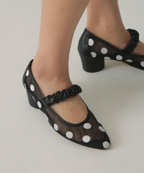 Ray BEAMS（レイビームス）の「ドット メッシュ パンプス（パンプス・レディース・ブラック/ブラウン系その他3・36/37/38/39）」の2枚目の写真