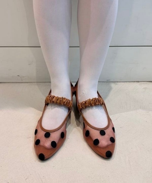 Ray BEAMS（レイビームス）の「ドット メッシュ パンプス（パンプス・レディース・ブラック/ブラウン系その他3・39/38/37/36）」の2枚目の写真