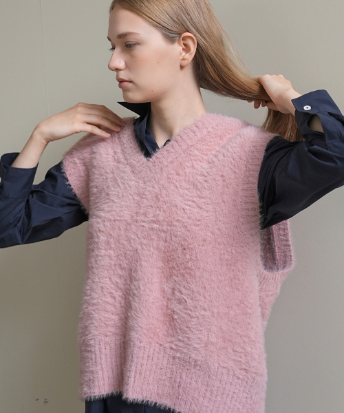 PAUL&ALICE(ポール&アリス)の「HAIRY KNIT VEST / PINK(ベスト・レディース・ピンク・FREE)」の2枚目の写真