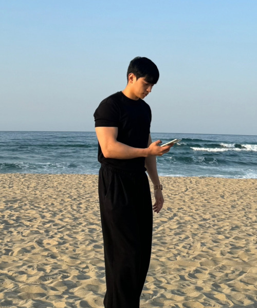 LEADEN（リーデン）の「無地マッスルフィット半袖Tシャツ[ブラック]（Tシャツ/カットソー・メンズ・その他・MEDIUM/LARGE/2XL/X-LARGE）」の10枚目の写真
