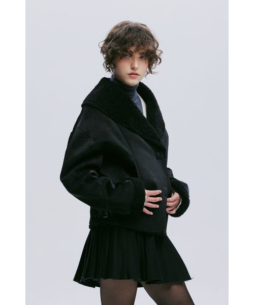 AFTERHOURS(アフターアワーズ)の「SHAWL COLLAR MUSTANG JACKET (BLACK)(ムートンコート・レディース・その他・FREE)」の3枚目の写真