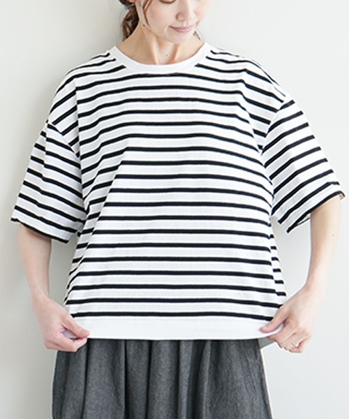 SOLAMONAT(ソラモナ)の「パフ天竺ボーダー リブベーシック T(Tシャツ/カットソー・レディース・ブラック×ホワイト/グレー×ホワイト/ホワイト×ブラック/ホワイト×グレー・S/L/M)」の7枚目の写真