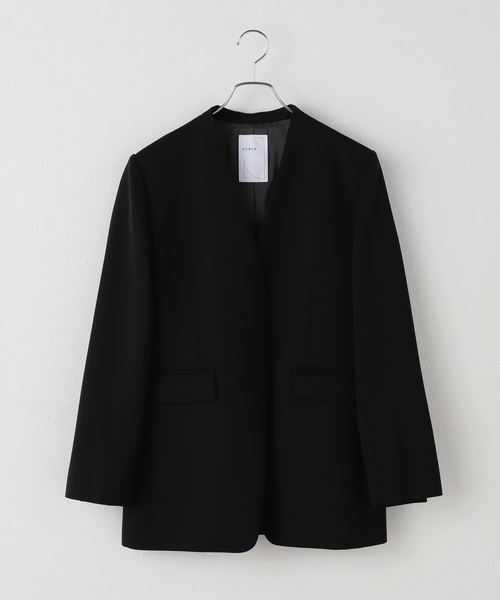 Noble(ノーブル)の「Vカラースキンジャケット(ノーカラージャケット・レディース・ブラック/ベージュ系その他・38/36)」の14枚目の写真