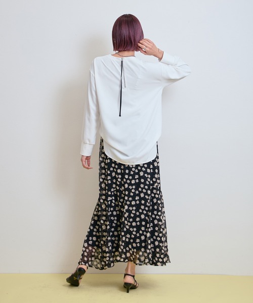 LHELBIE(レルビエ)の「ラメシフォンフラワースカート(スカート・レディース・ネイビー/ブラック・M)」の19枚目の写真