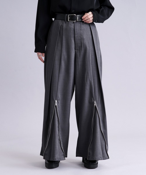 Ellno Loset(エルノロゼット)の「フロントジップタックワイドパンツ(スラックス・メンズ・チャコール/ブラック・X-SMALL/SMALL/MEDIUM/LARGE)」の2枚目の写真