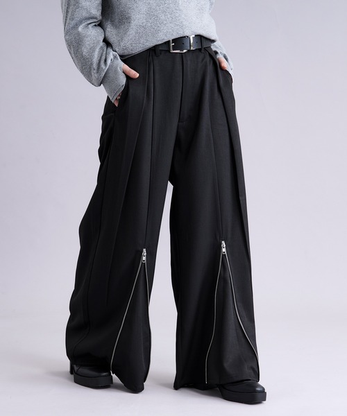 Ellno Loset(エルノロゼット)の「フロントジップタックワイドパンツ(スラックス・メンズ・チャコール/ブラック・X-SMALL/SMALL/MEDIUM/LARGE)」の1枚目の写真