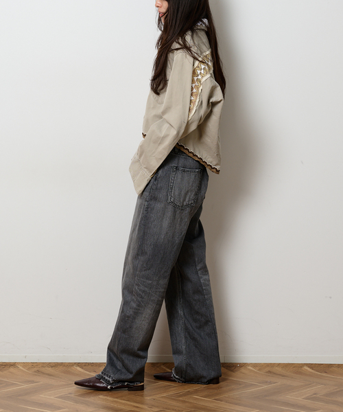 Bonum(ボナム)の「ストレートデニム 5ポケットパンツ(デニムパンツ・レディース・コバルトブルー/ネイビー/チャコールグレー・28/26/30/32)」の16枚目の写真