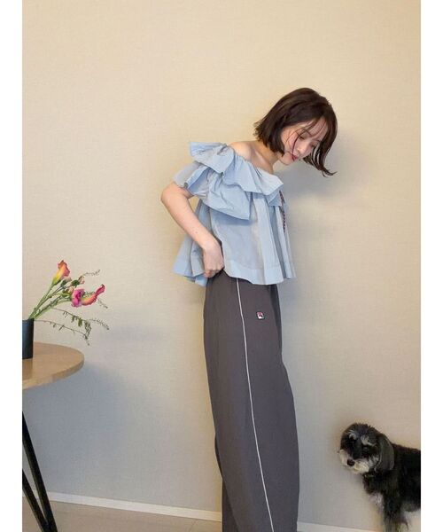 LAGUNAMOON（ラグナムーン）の「【FILA別注】フリルオフショルブラウス（シャツ/ブラウス・レディース・ライトブルー/ブラック/ホワイト・FREE）」の15枚目の写真