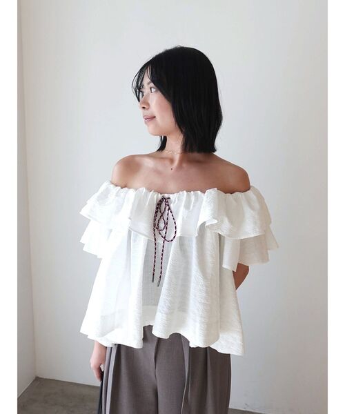 LAGUNAMOON（ラグナムーン）の「【FILA別注】フリルオフショルブラウス（シャツ/ブラウス・レディース・ライトブルー/ブラック/ホワイト・FREE）」の20枚目の写真