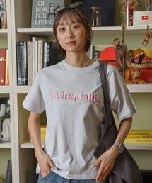 FFEIN（フェイン）の「【FFEIN（フェイン）】センターデカロゴ3D刺繍ショート丈Tシャツ/ クルーネック 半袖 刺繍 【短丈】（Tシャツ/カットソー）」